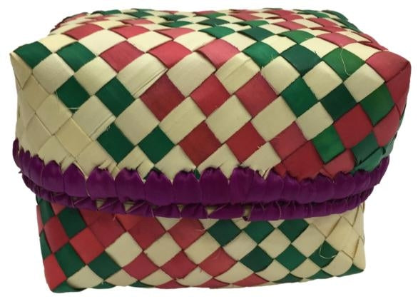 Traditional Red and Green Square Palm Leaf Pooja Pouch or Panai Olai Petti or Thiruman Box size 5 x 4 inch