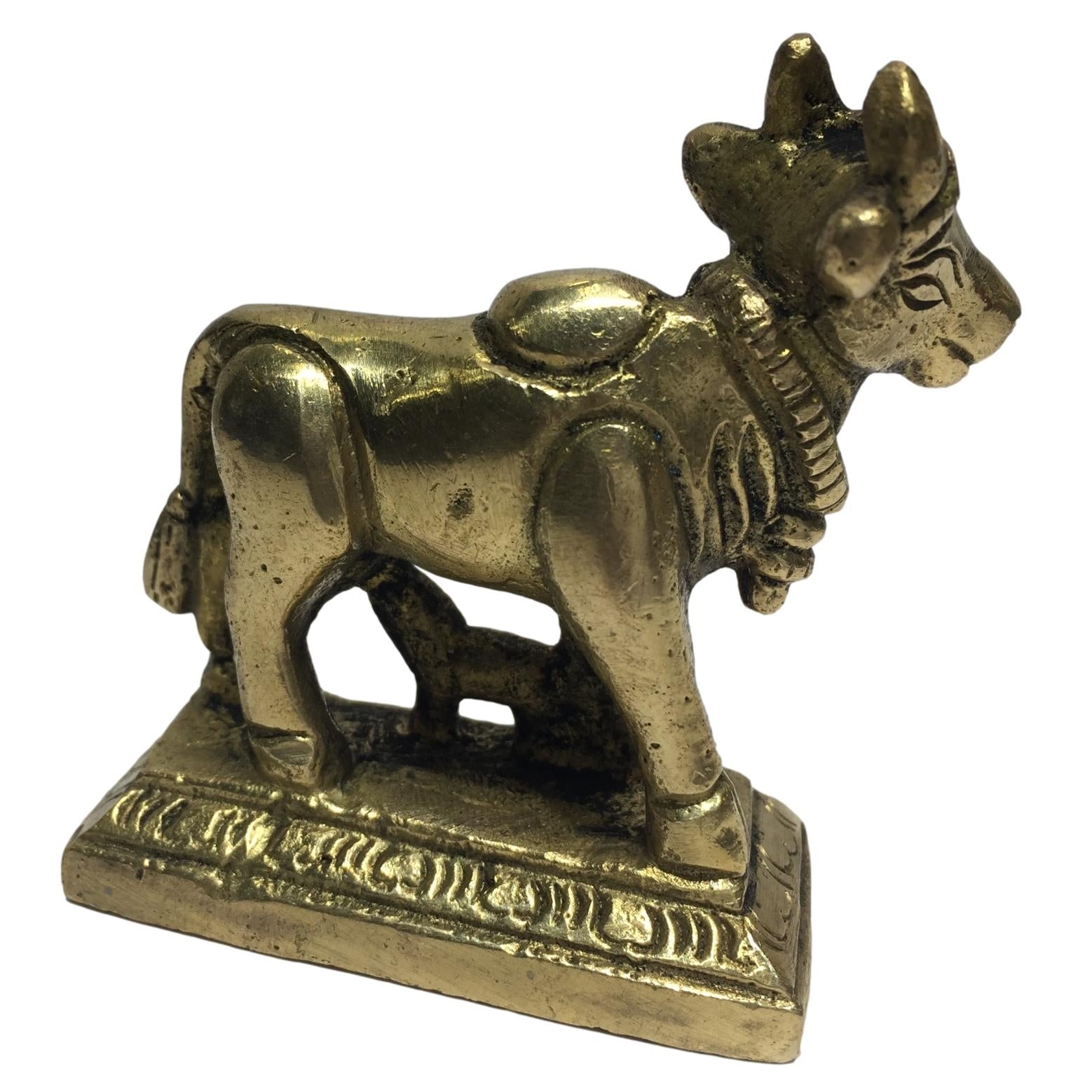 Goumatha Facing Left Plain Brass Figurine or Cow and Calf Decorative Showpiece 2.5 inch