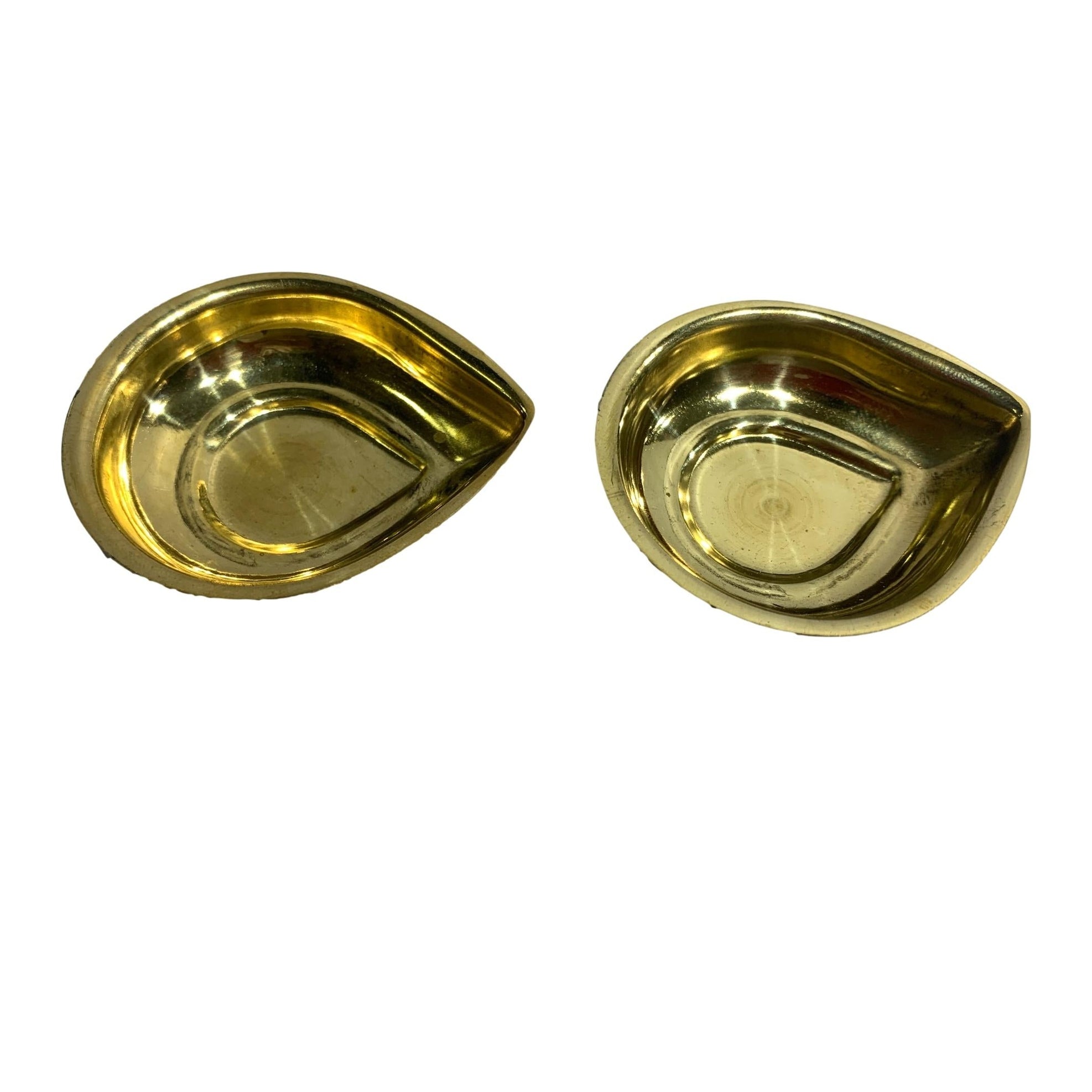 Pair of Brass weightless Agal Vilakku or Diya 2.2 inches Dia Size No 1