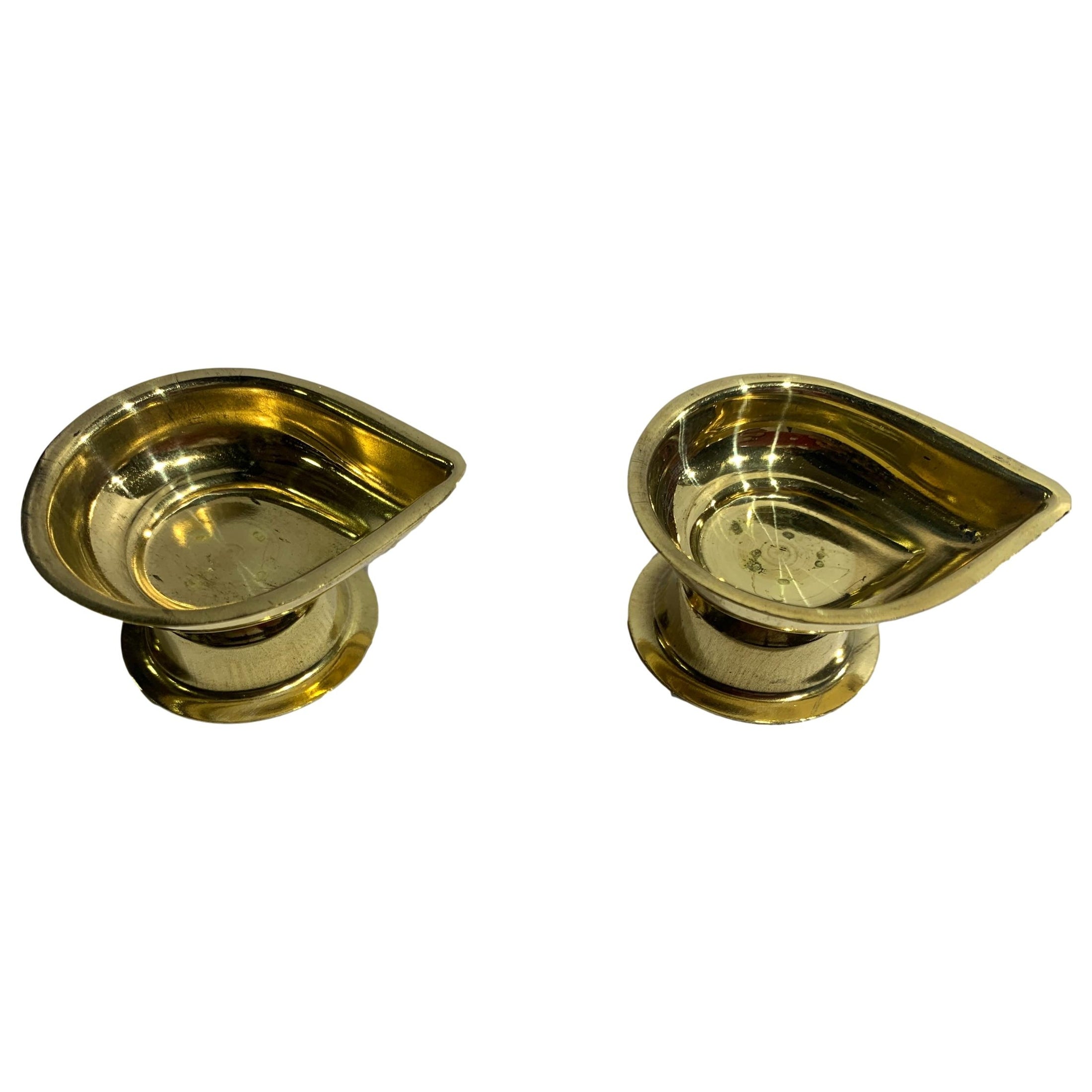 Pair of Brass weightless Agal Vilakku or Diya with stand 2.2 inches Dia Size No 1