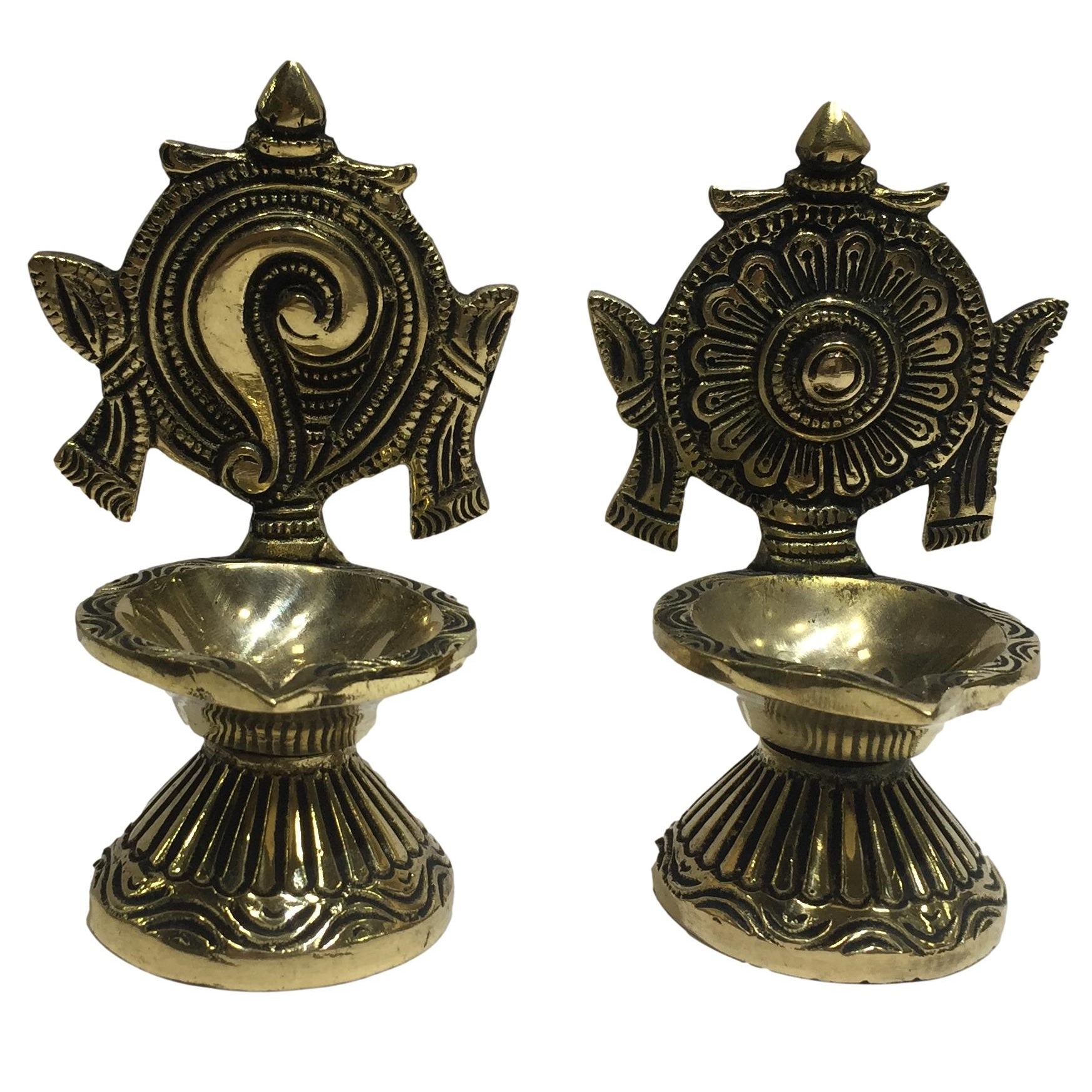 Golden Brass Shankha Chakra Agal Vilaku Set with Stand Pooja Decorative Deep Size 4.2 inches