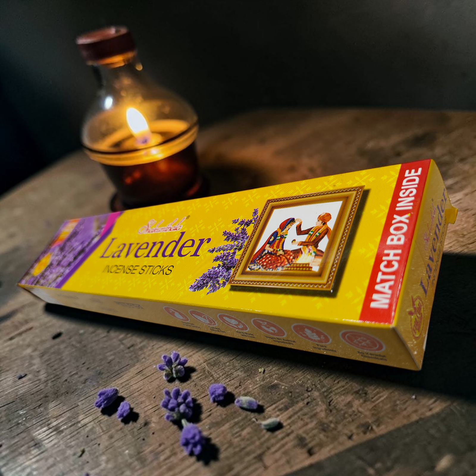 Falcon Shakunthala Lavender Incense Sticks -  Fresh Garden Lavender Fragrance Agarbathi for Meditation & Yoga sessions