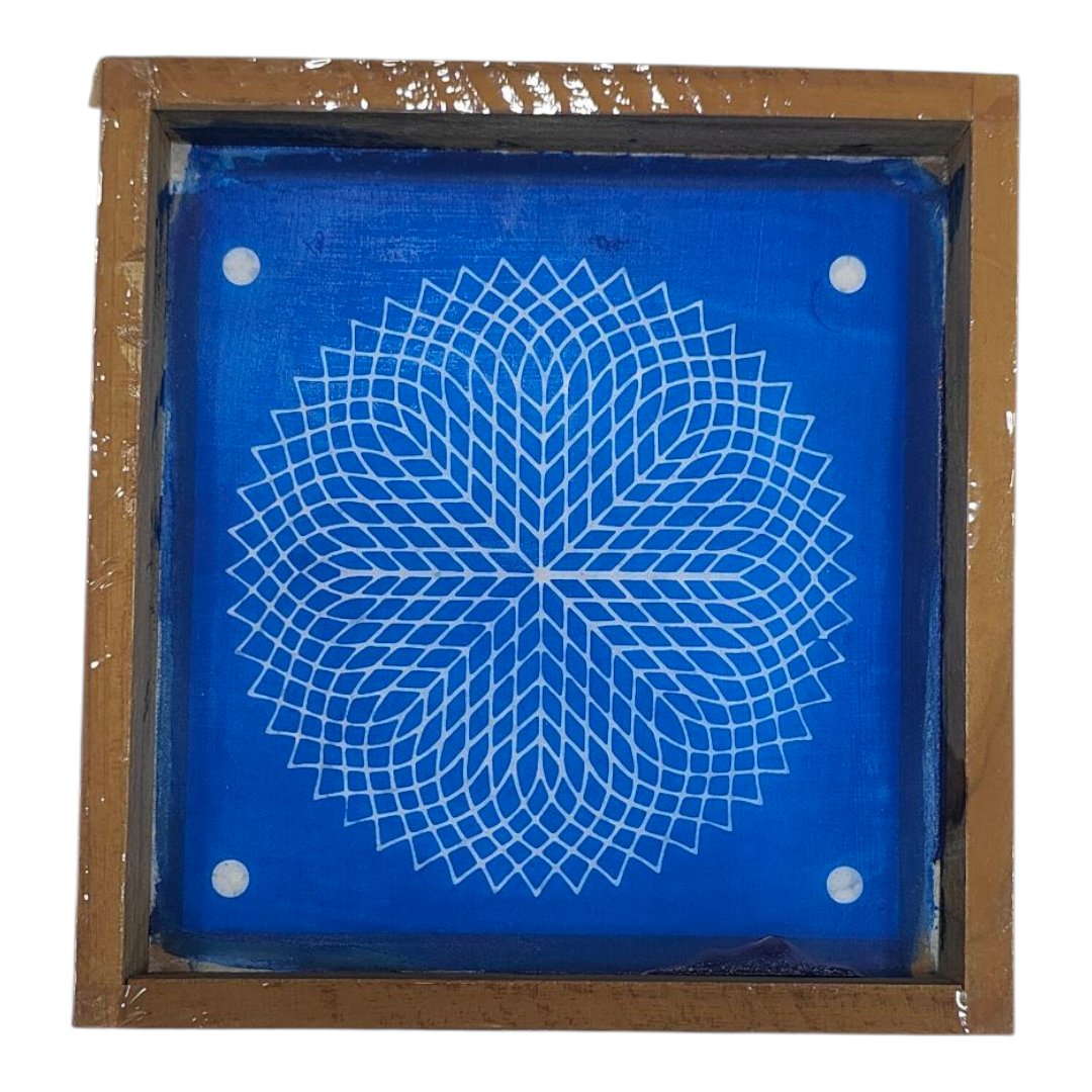 Square Wooden Frame Complex Spiral Geometric Pattern design Rangoli Stencil – size 5 inches வட்ட கோலம்